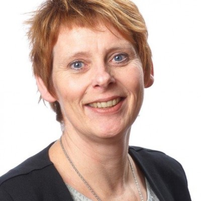 C.B. (Thera) Huijers